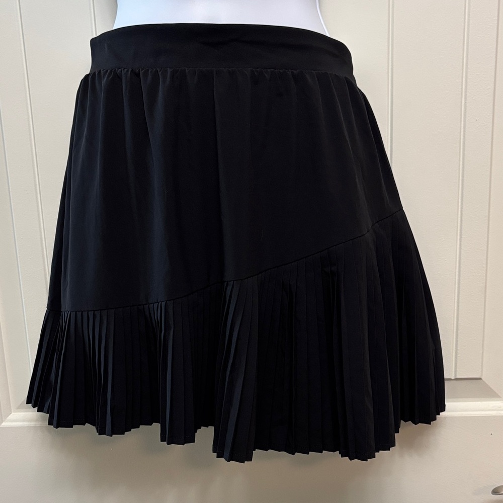 SPANX Elegant Black Mini Skirt Skort